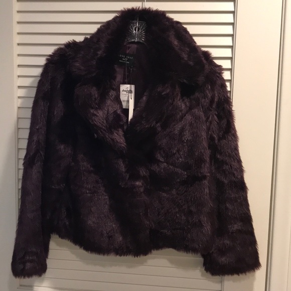 Love Tree Faux Fur Coat - Picture 8 of 14